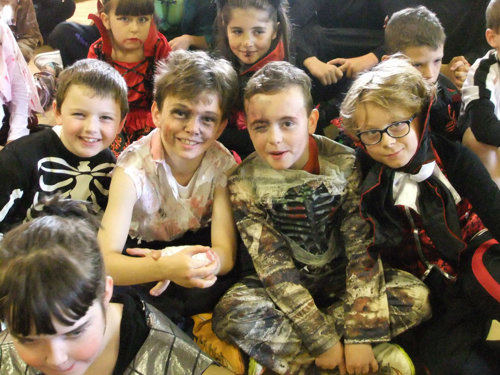 Hallowe'en Assembly P4-7