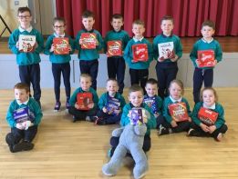 Delighted Easter Raffle winners in P1, P2, P3 and LSU